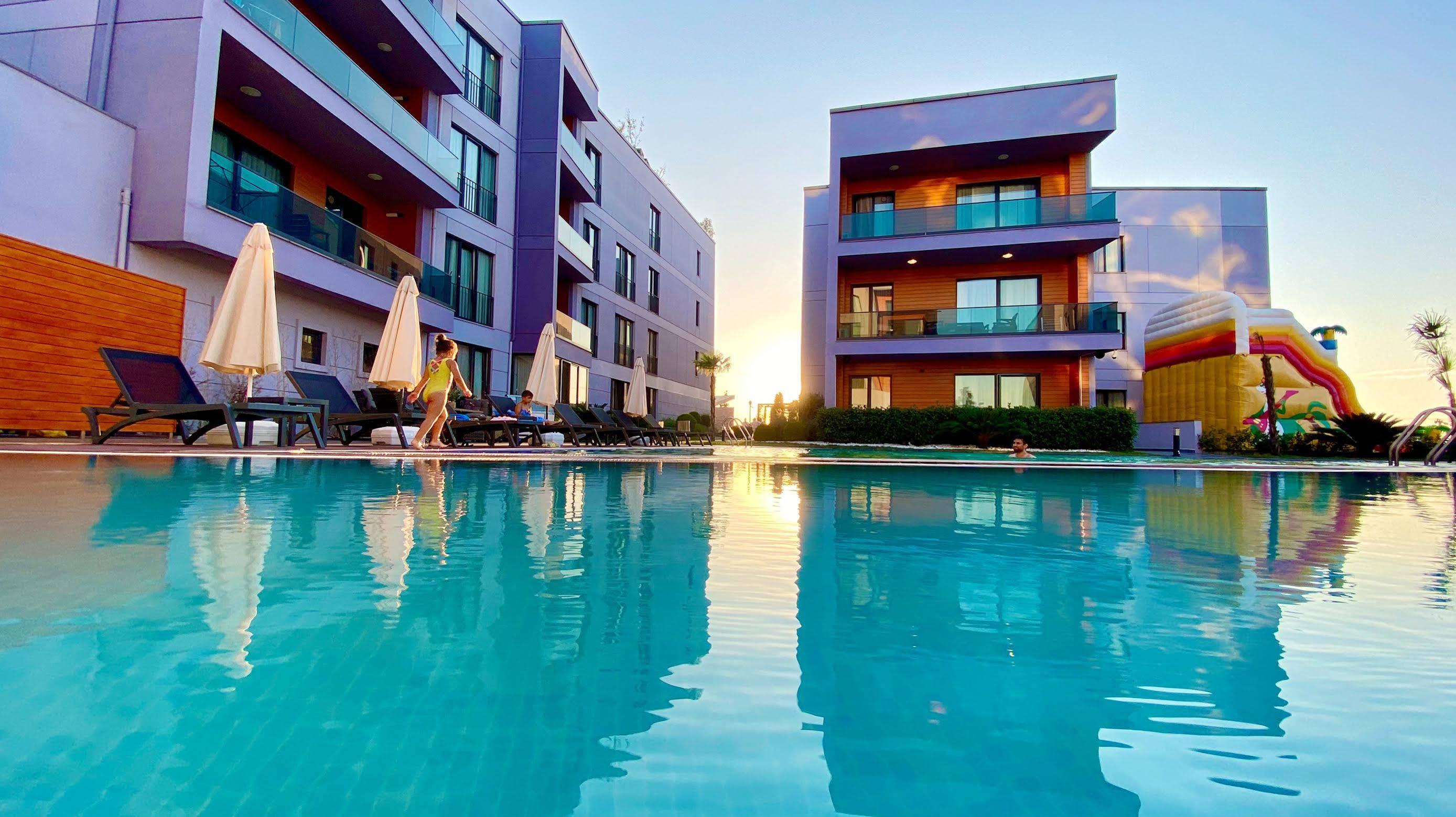Green Hills Suites Yalova  Eksteriør billede